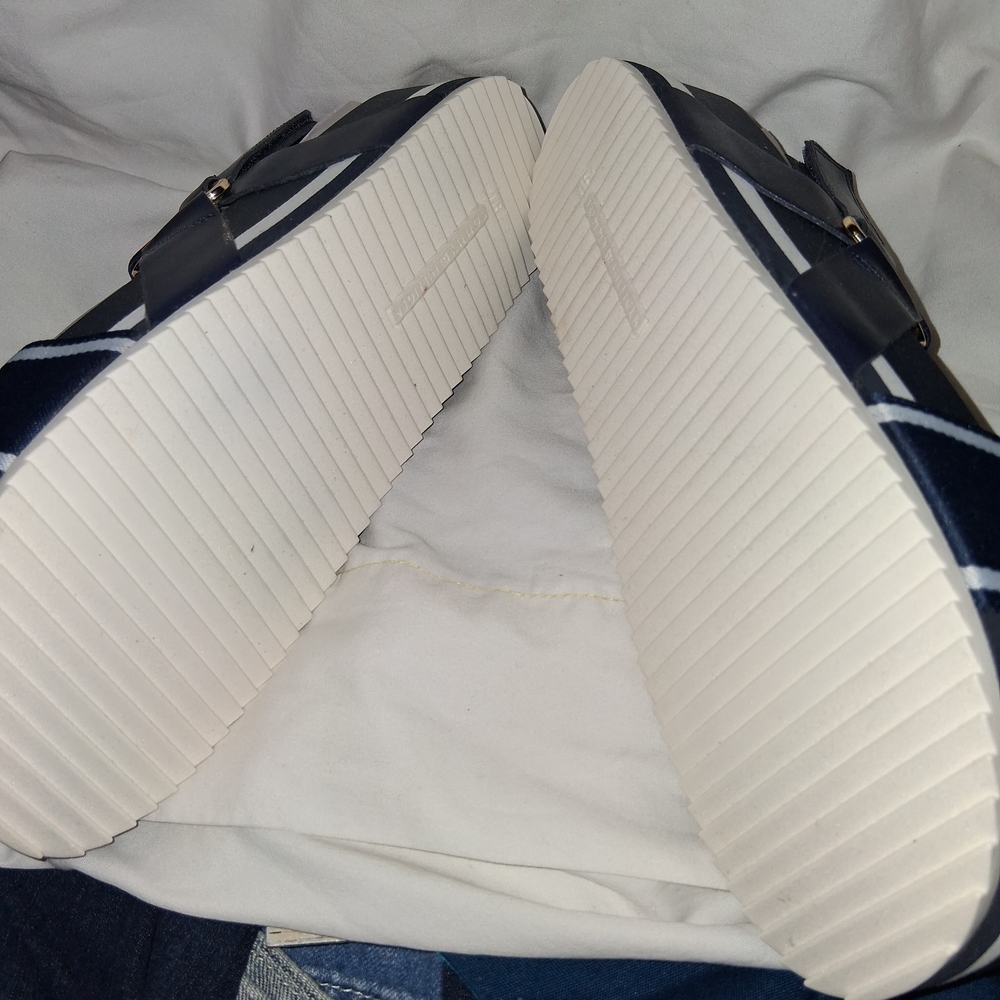 Tommy Hilfiger Blue and Red Sporty Sandals - Picture 2 of 5